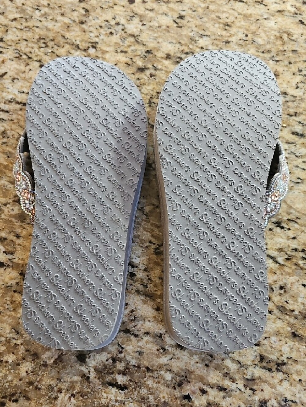 Skechers Cali Yoga Foam Beaded Wedge Flip Flops Rhinestone Platform Sandals - Picture 8 of 16